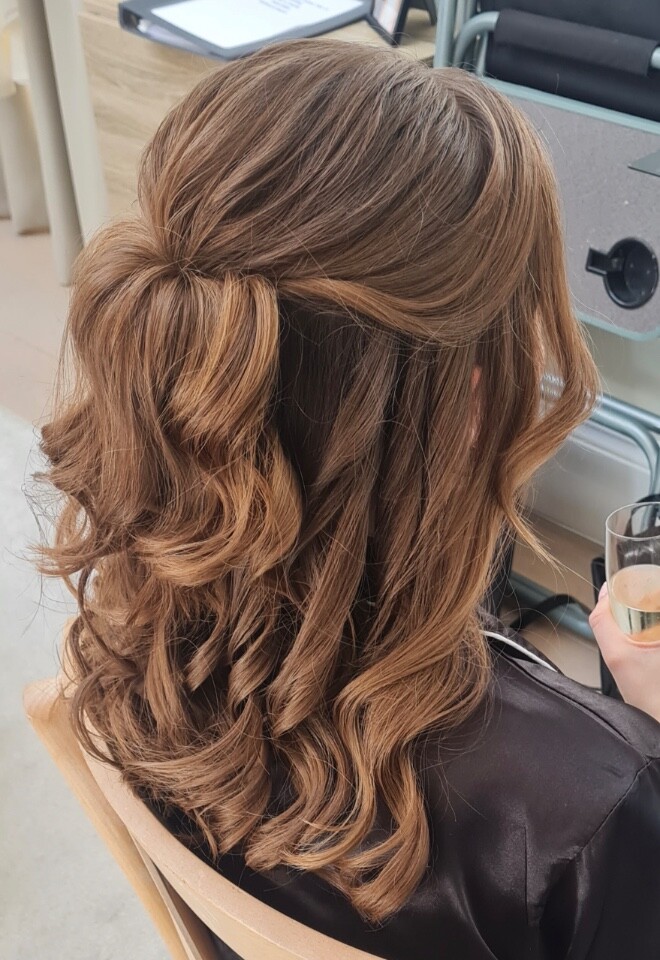 Bridesmaid hair
