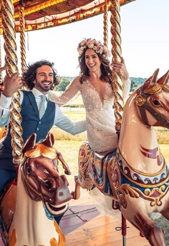 High-Billinghurst-Farm-rosie-and-joe-wicks-wedding