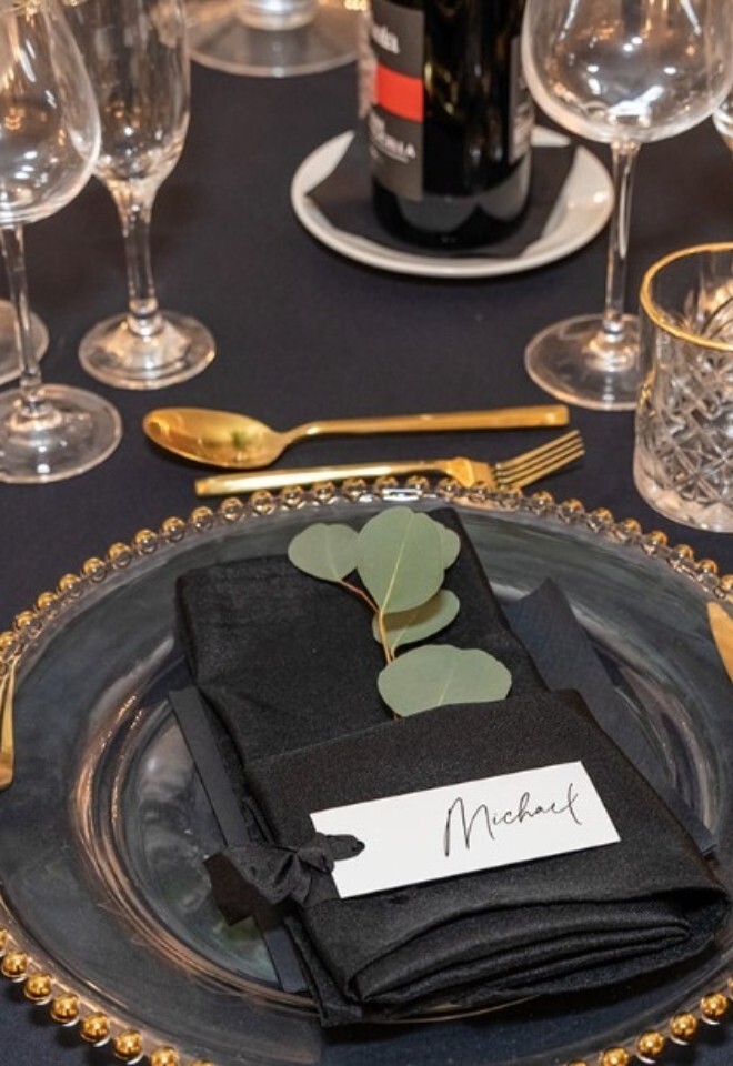 Gold Beaded Charger Plates and Gold Cutlery