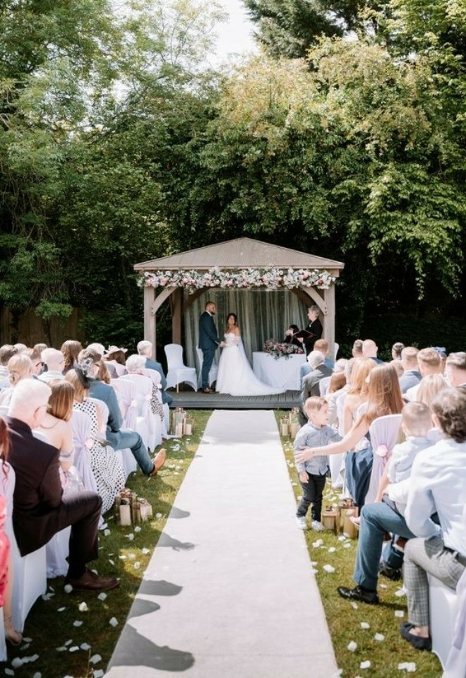 Bridgewood Manor Gazebo - Ceremony