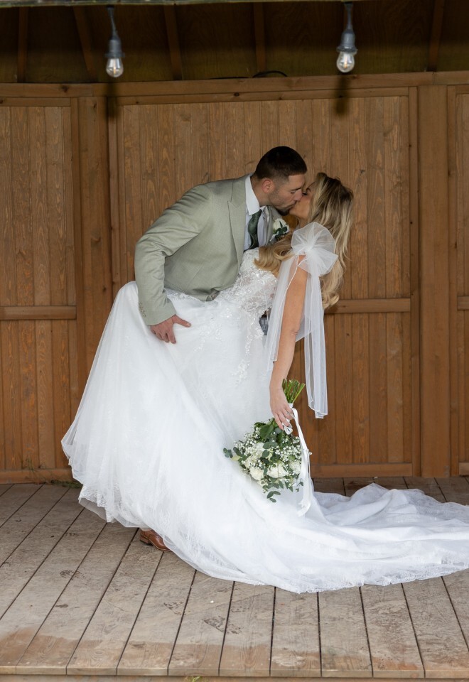Bride & Groom