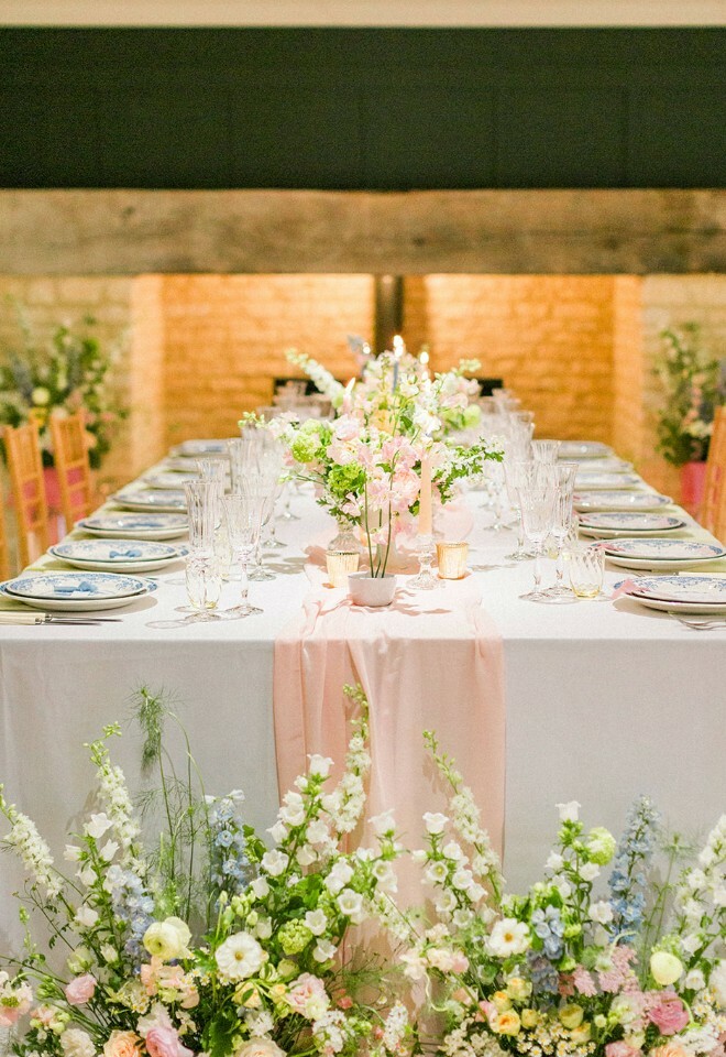 Tablescape styling at Waters Edge