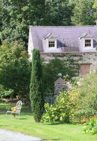The cottage at Ty Fry Manor, North Wales