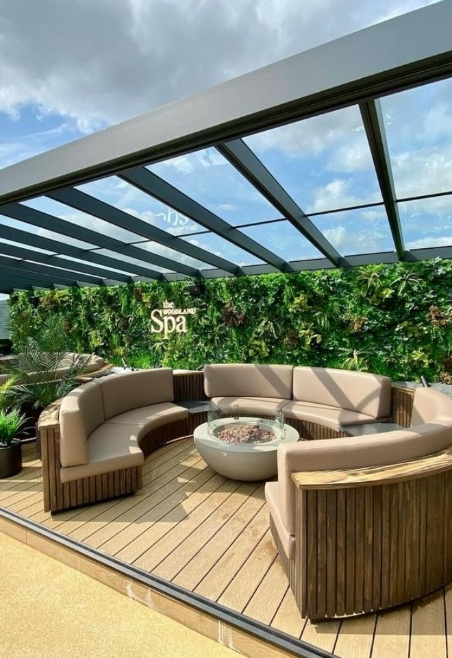 Terrace Bar & Lounge, The Woodlands Spa, Burnley