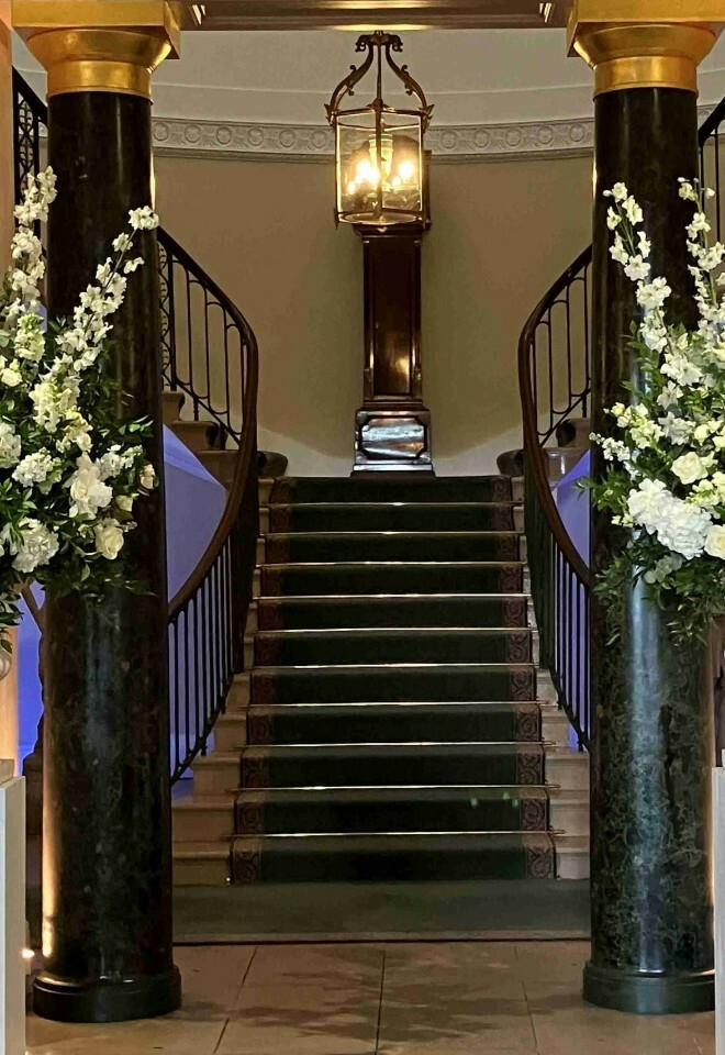 John + Joes wedding - Staircase