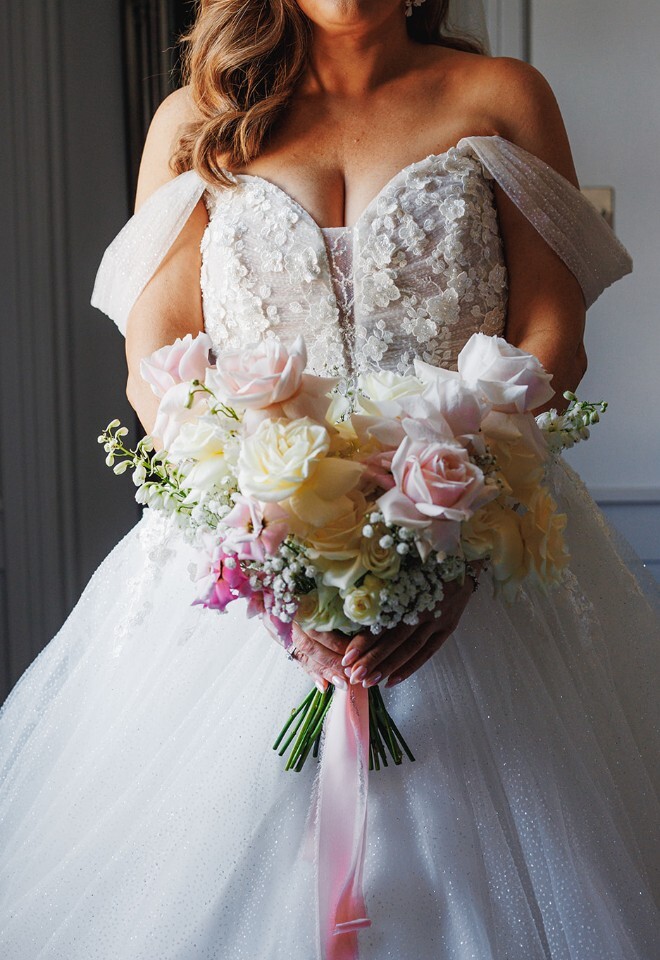 Modern bridal bouquet blush and ivory rose 