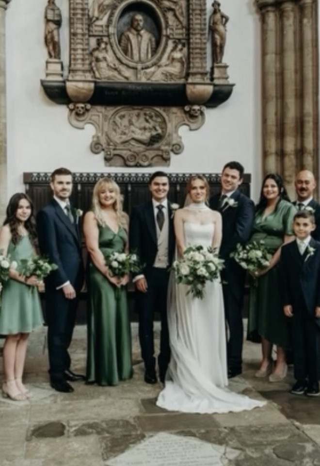 Oxford_Wedding_Florist_Rhodes_House_Bridal_Party