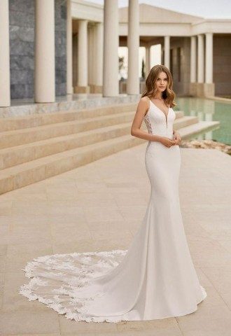Venus - Rosa Clara wedding dress from Boa Boutique