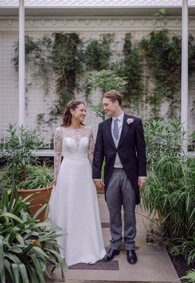 Orangery Photography Bride and Groom Tatton Park