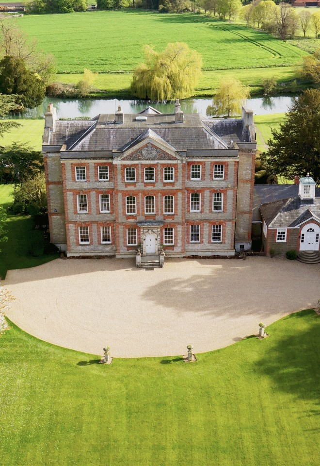 private use wedding venue country house