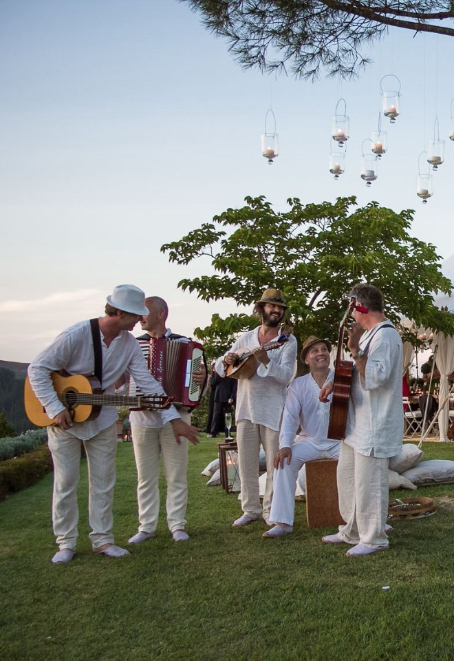 Country wedding planning by Lillingston