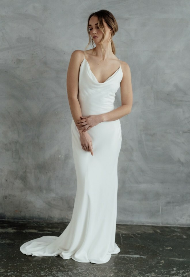 Elegant wedding dress