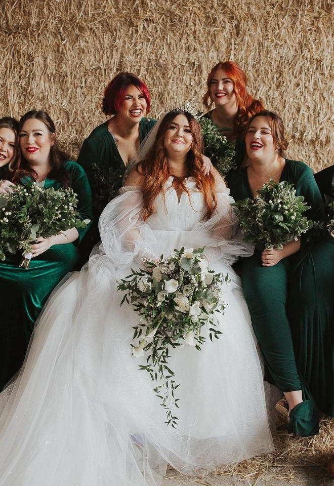 Wedding party with bouquets