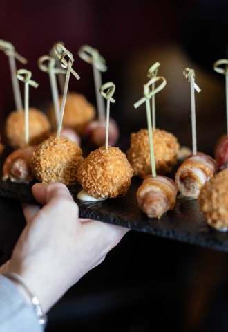 Canapes at Melville Castle - a castle wedding venue near Edinburgh
