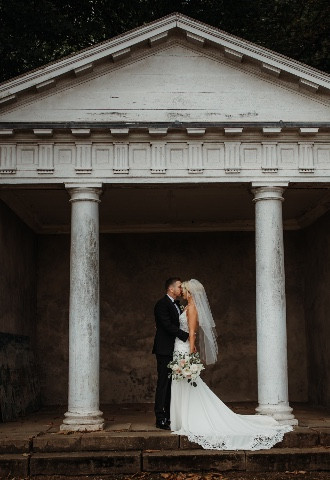 Norwood Park Wedding Couple Wedding Reception Temple Photoshoot