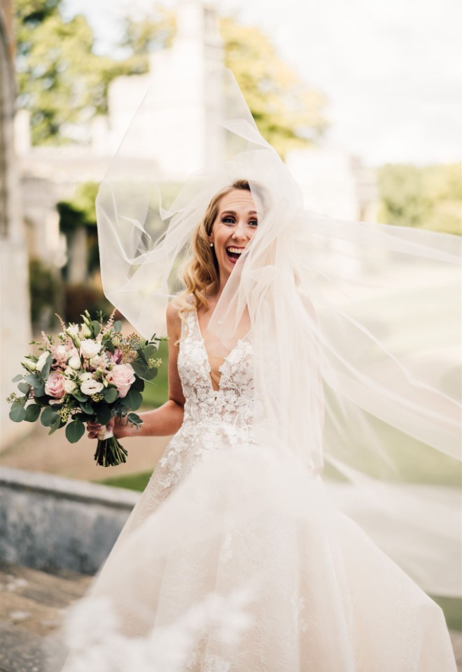 The Daisy Chain, Florists in Buckinghamshire, Ashridge House Wedding Flowers
