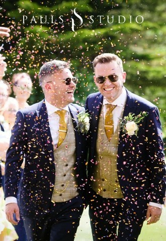 Confetti at The Lawn, Rochford