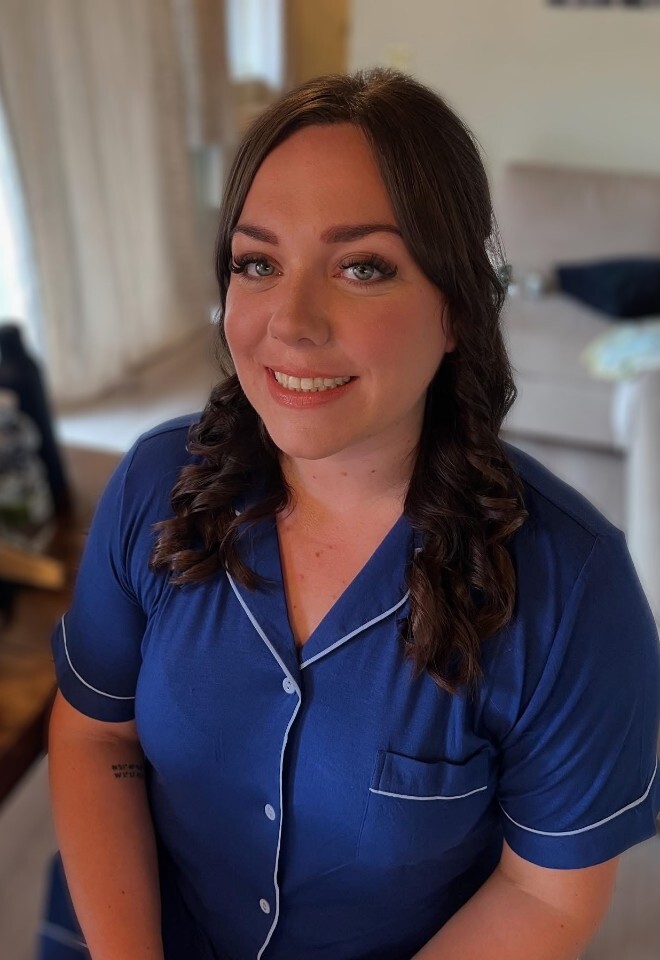 Soft Glam bridesmaid makeup 