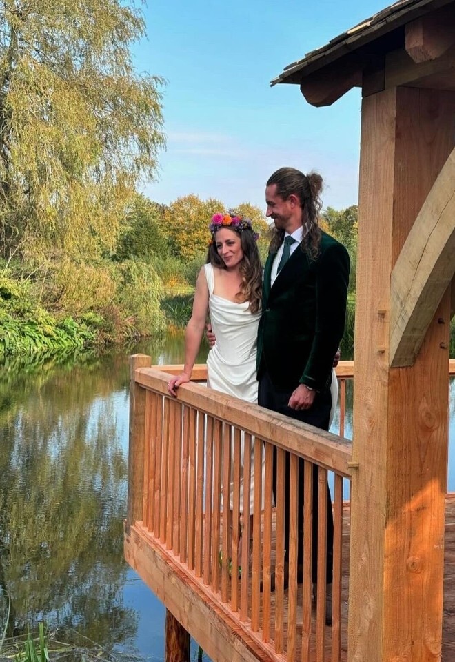 The beautiful Lil and Dave on their incredible day