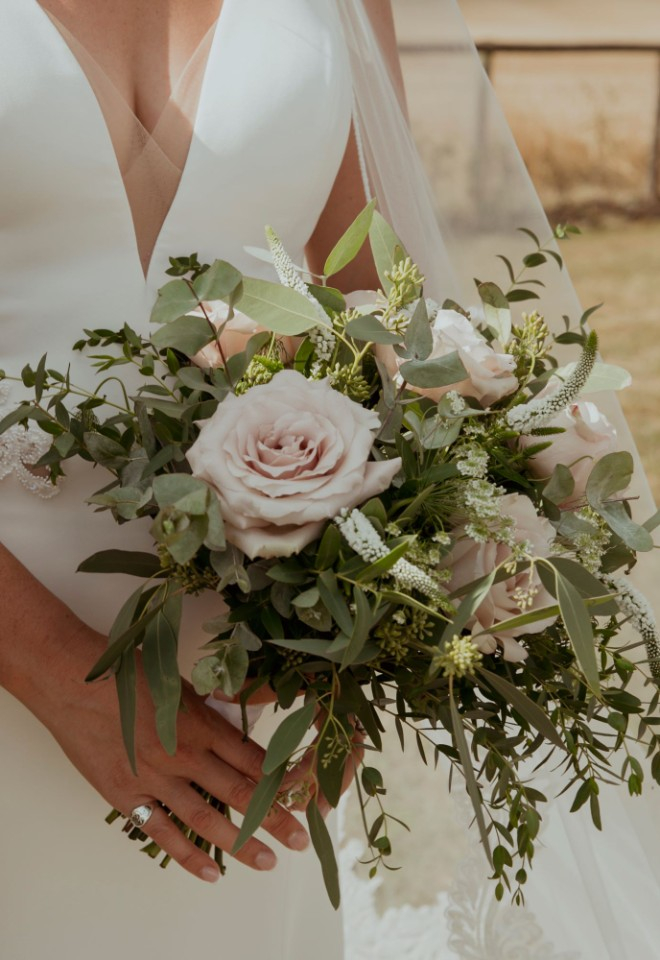 The Daisy Chain, Florists in Buckinghamshire, Country Wedding Flowers