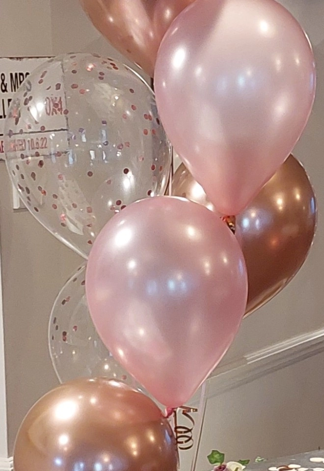 Confetti Arrangement - Hawkwell House Hotel 