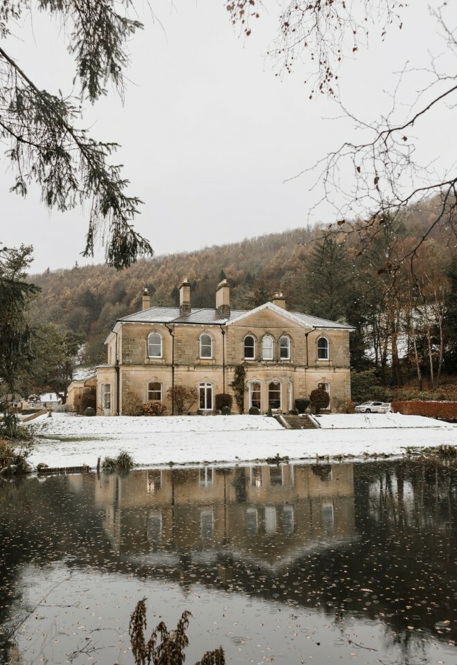 Snowy picture of the venue