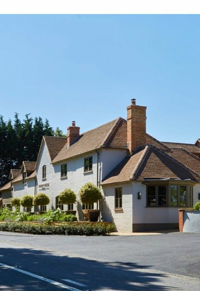 Exterior of Hurley House Hotel