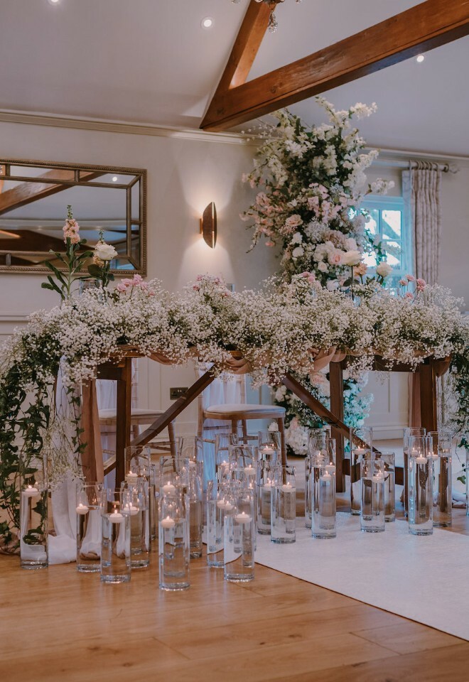 TJ Designer Weddings, Basildon Essex. Wedding flowers & candles