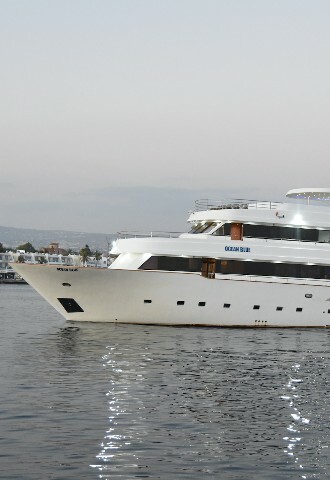 wedding yacht setting sail in cyprus