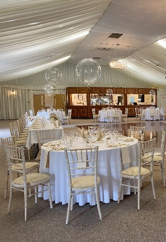 Relaxed wedding venue, Applewood Hall