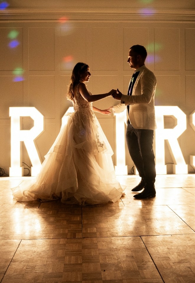 Weddings at the Bush Hotel