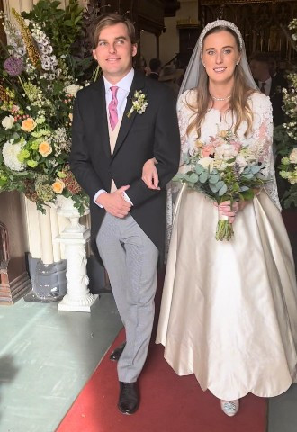 Honour and Pop luxury wedding planner The Berkeley London