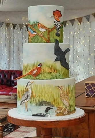 Handpainted Watercolour Birds and Country Scene Wedding Cake