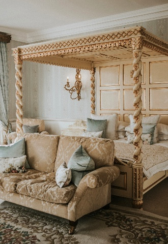 Norwood Park Honeymoon Suite Bedroom