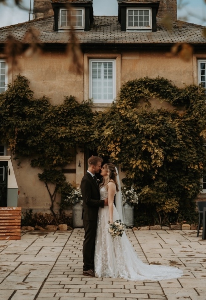 Wedding Couple Entrance 