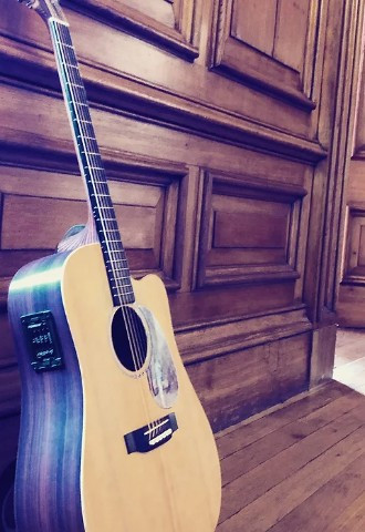 Morgan & Melville acoustic duo guitarist & singer South Wales