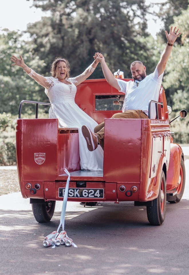 Shaw House Weddings, just married 