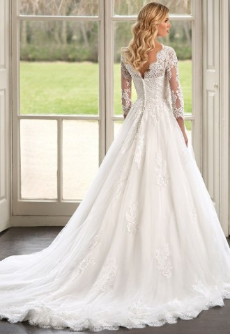 wed2b Designer Bridal Outlet in Nottingham