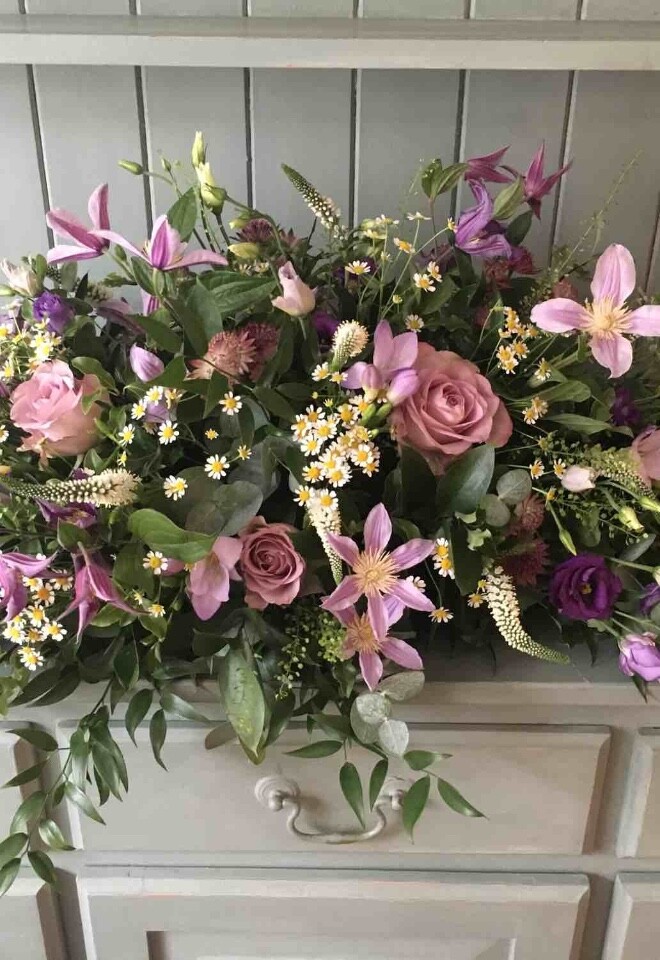 Purple centrepiece 