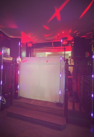 ‘No Stage too Small’