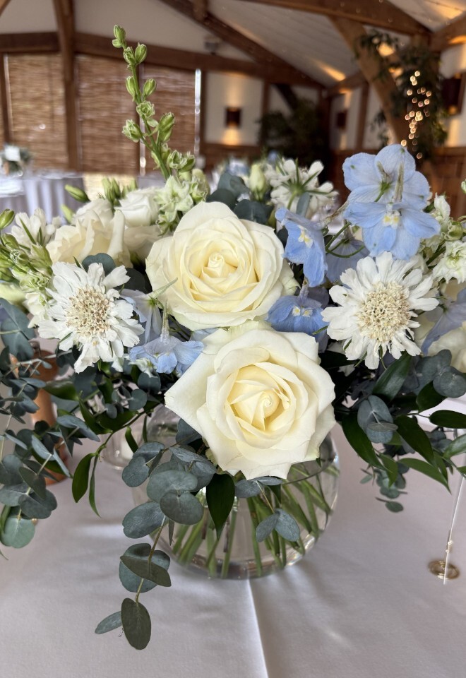 Fish bowl Table Display Cripps Barn Cotswold Blooms