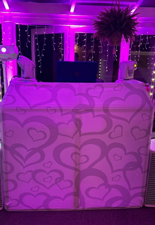 The Folly, Oxford. Wedding Disco, Oxfordshire. White Wedding Disco