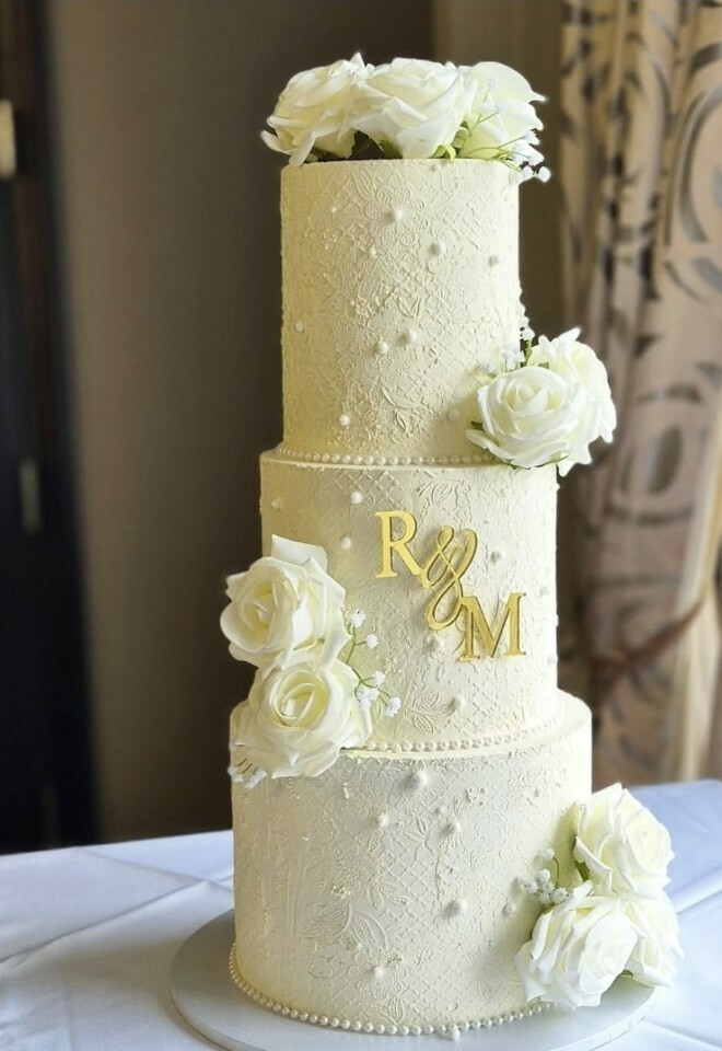 3-tiered Ganache wedding cake