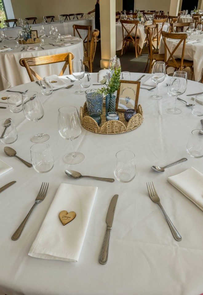 Wedding table setup