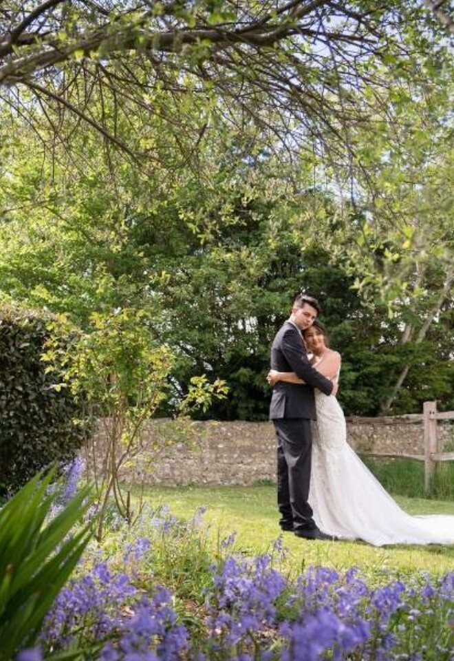 Outdoor Weddings at Tottington Manor