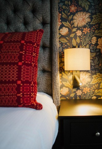 Bedside Lamp at The Globe Boutique Hotel, Warwick