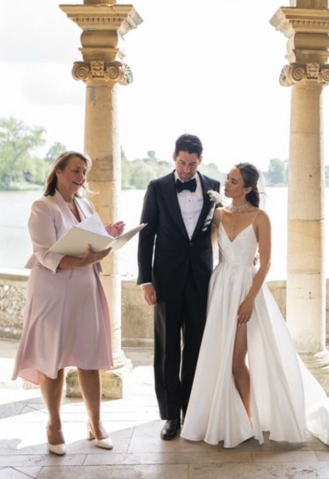 Leeana and John Wedding Hever Castle Kent