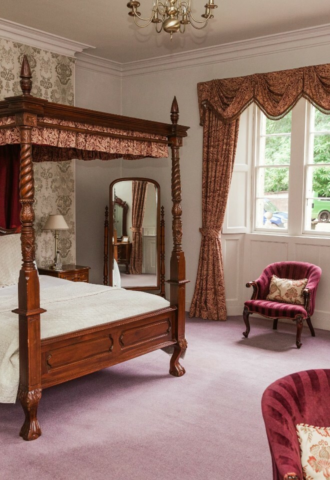 Col. Harry Suite by James & Kerry Photography