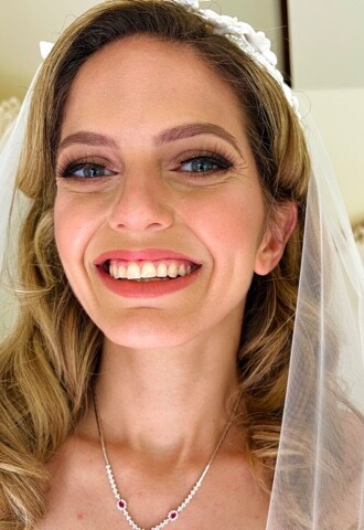 wedding makeup hair Oxfordshire Buckinghamshire cotswolds