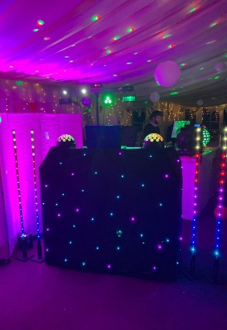 Dave Seamer Wedding Disco, Cherwell Boathouse (Disco For Small Space)